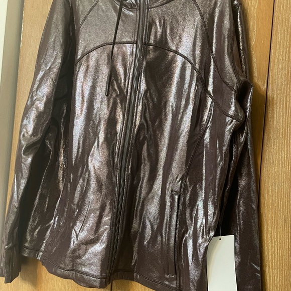 Lululemon Metallic Brown define jacket - Picture 2 of 2